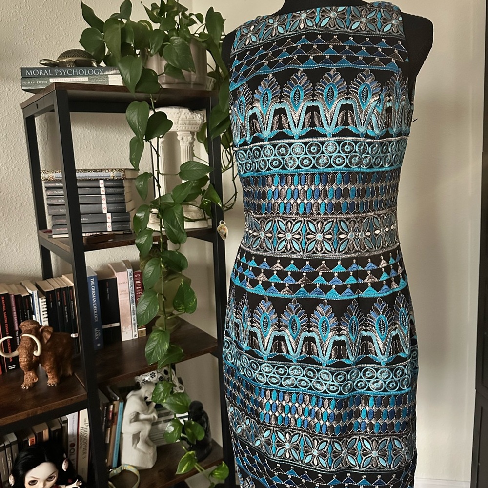 White House Black Market Embroidered Patterned Dress - Picture 8 of 8